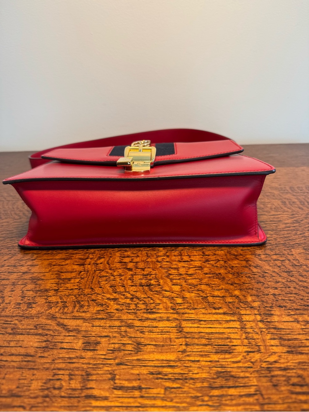 Gucci Small Sylvie Shoulder Bag - EUC w/COA - Picture 5 of 16